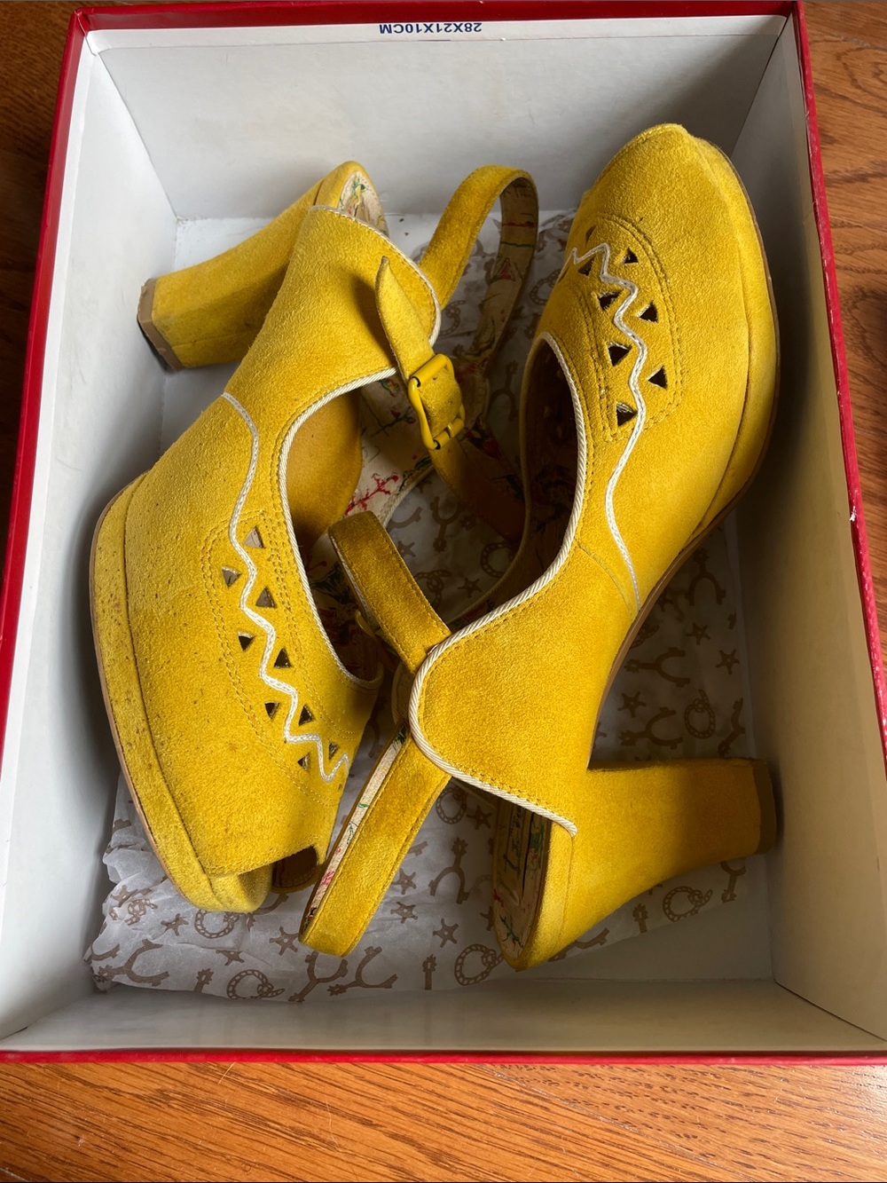 Miss L Fire Yellow Betty Pumps size 40